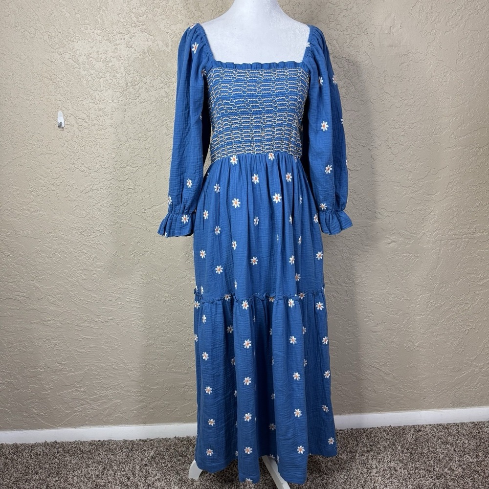 Women's Daisy Embroidered Maxi Dress Sz M Blue Cottagecore Prairie Boho Pockets!